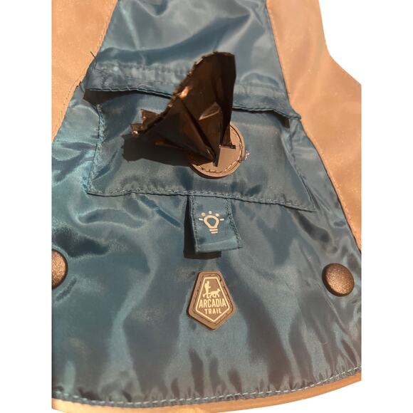 Arcadia Trail, Pet 3 N 1 Adjustable , WASTE BAG, Dog Harness
Reflective
SIZE S - Picture 2 of 6